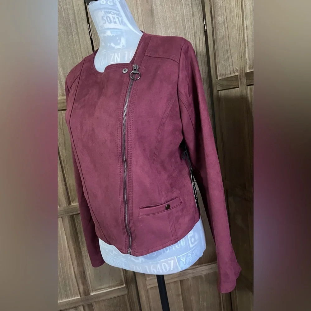 NWT Haute Monde Los Angeles Ladies’ Burgundy Suede Jacket. - Picture 3 of 9